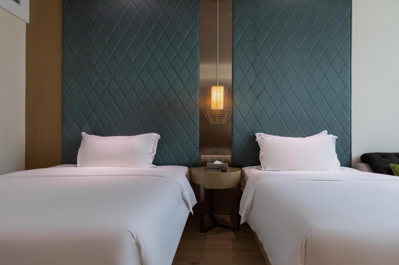 Ibis Styles Xm Zhongshan Hotel Xiamen Exteriör bild
