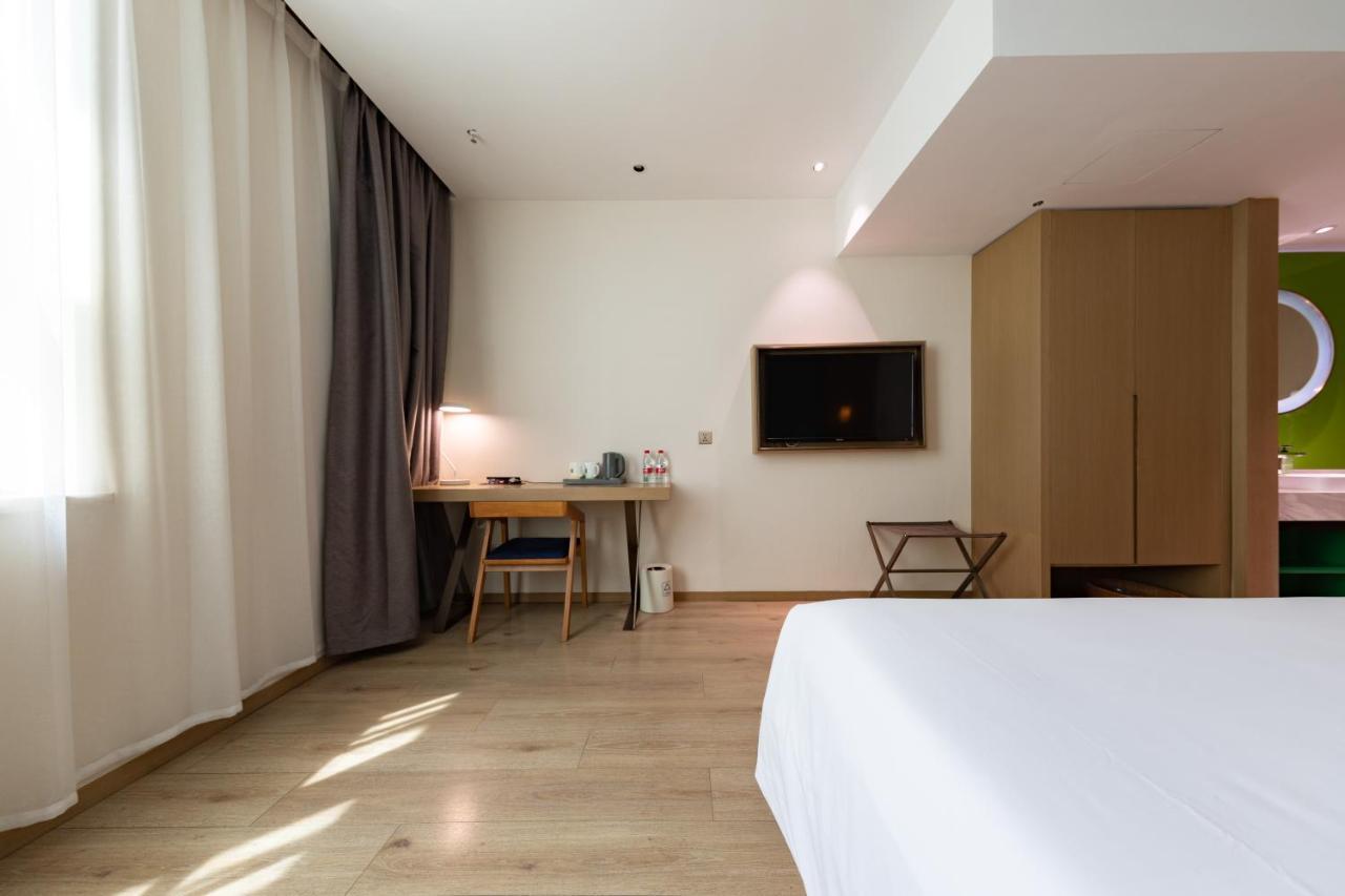 Ibis Styles Xm Zhongshan Hotel Xiamen Exteriör bild
