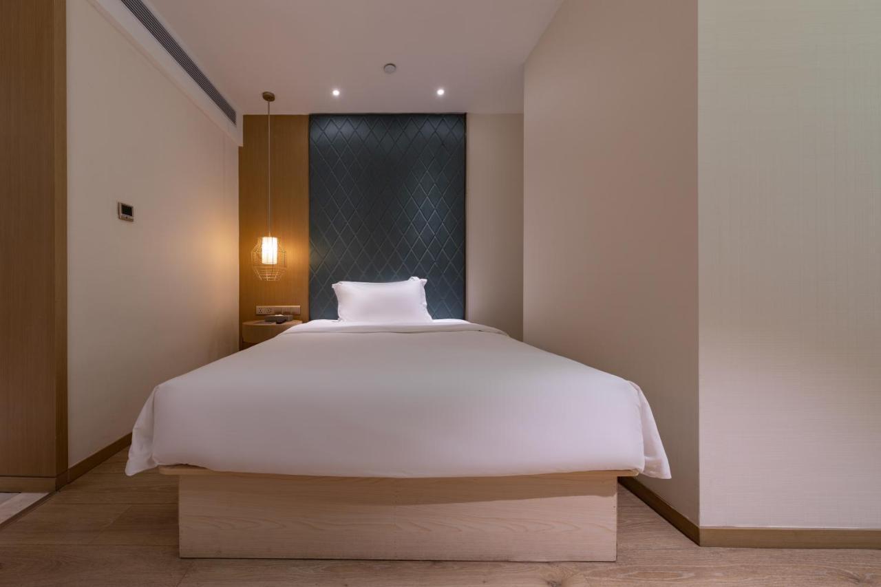Ibis Styles Xm Zhongshan Hotel Xiamen Exteriör bild