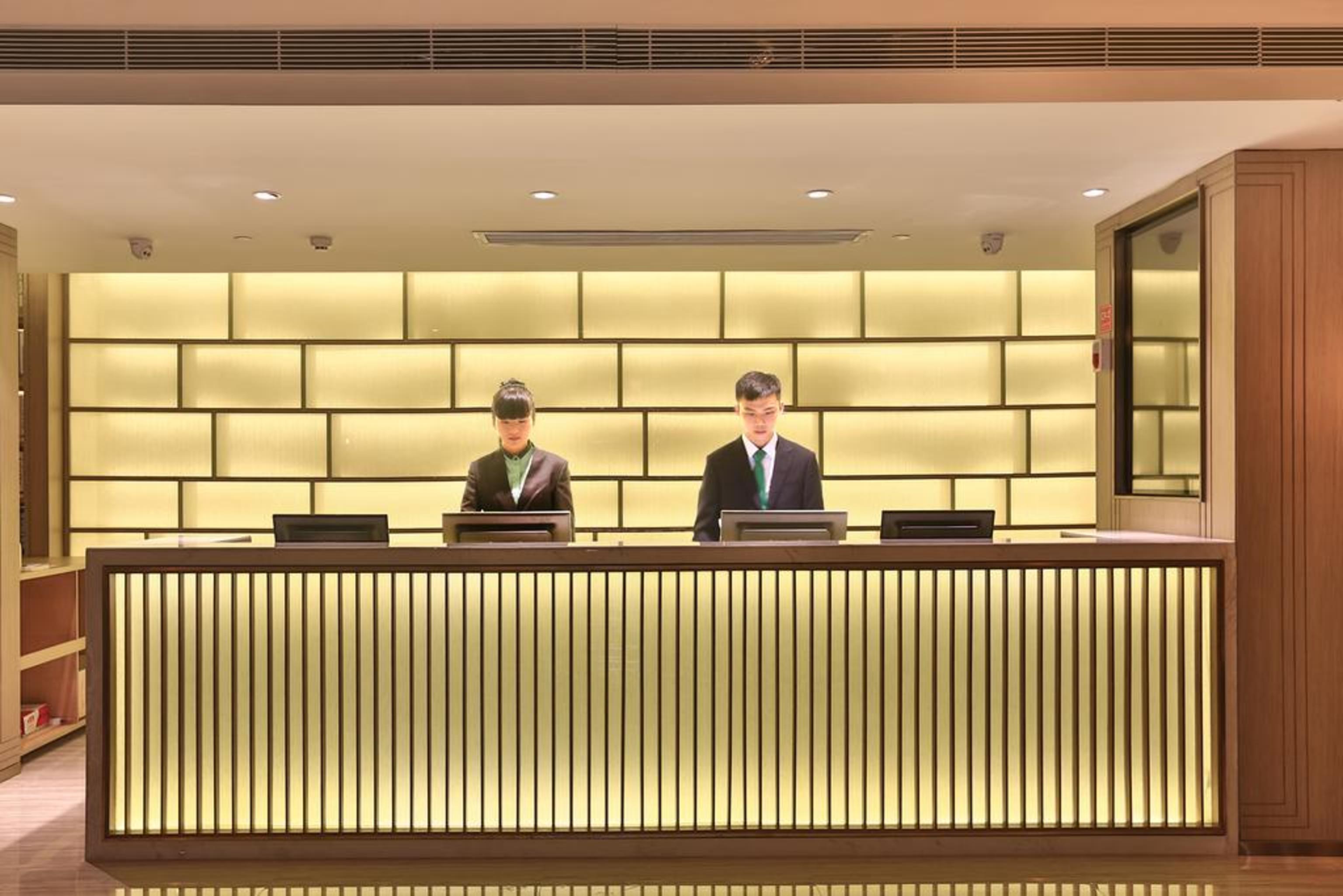 Ibis Styles Xm Zhongshan Hotel Xiamen Exteriör bild