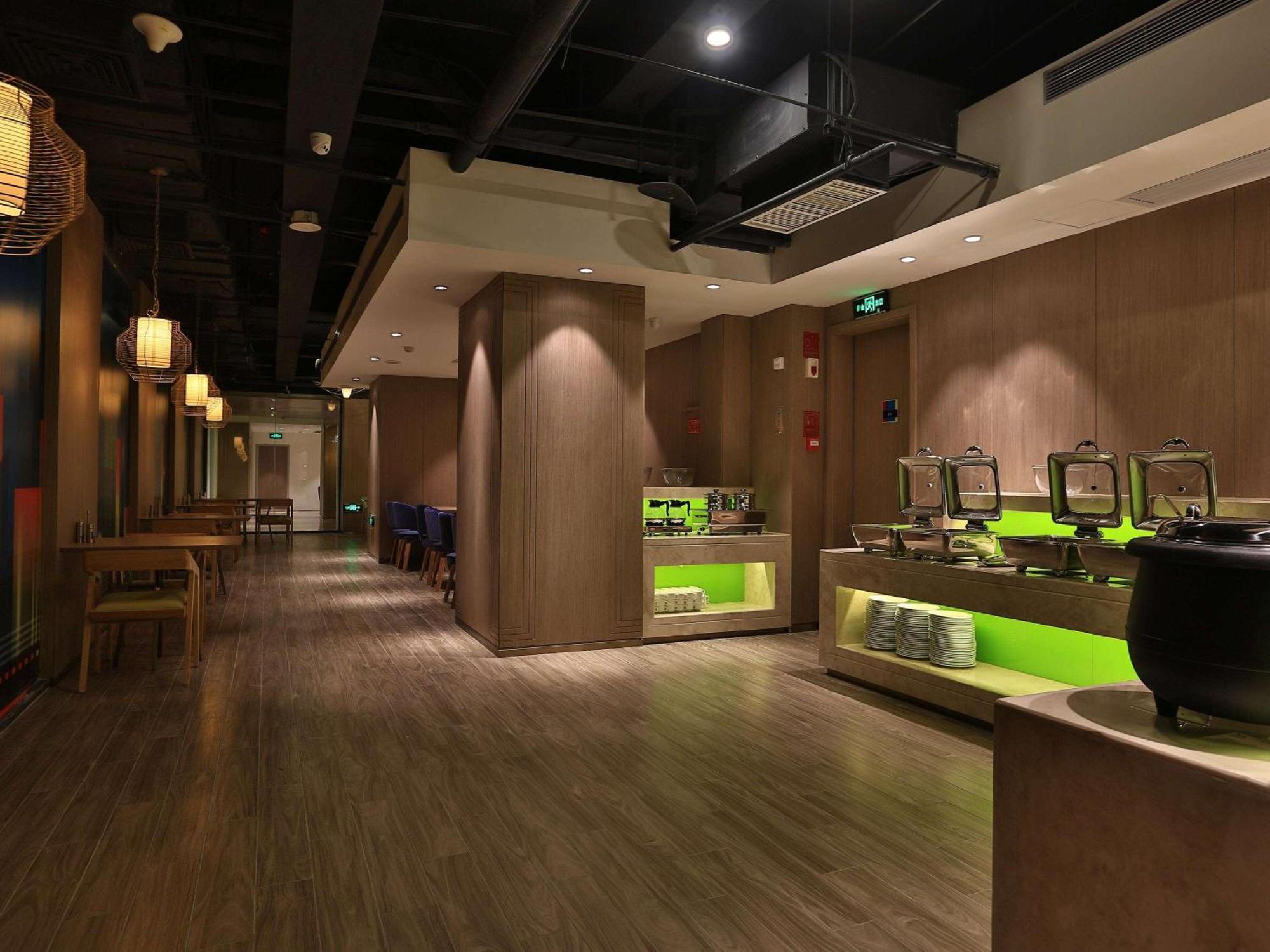 Ibis Styles Xm Zhongshan Hotel Xiamen Exteriör bild