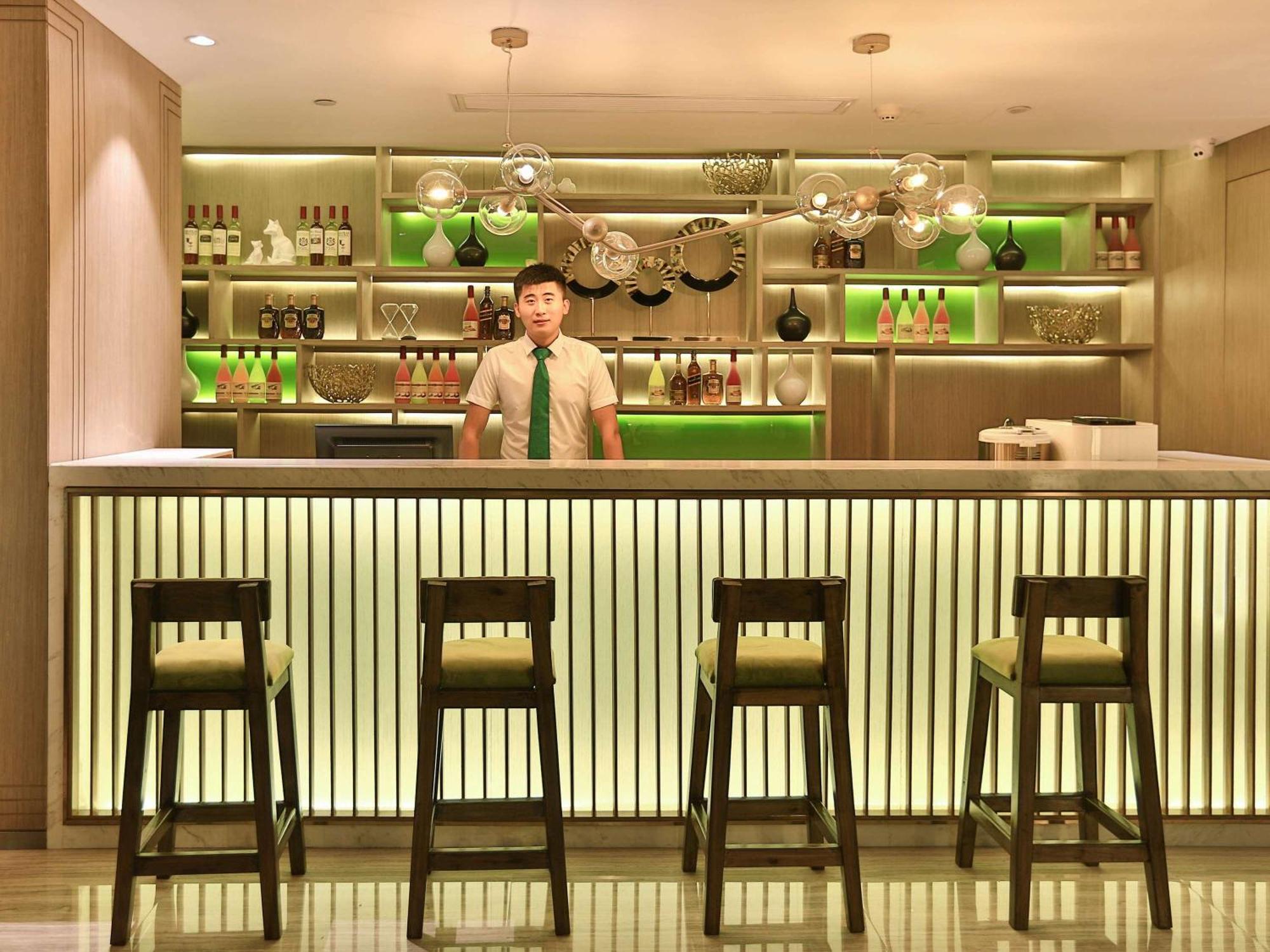Ibis Styles Xm Zhongshan Hotel Xiamen Exteriör bild